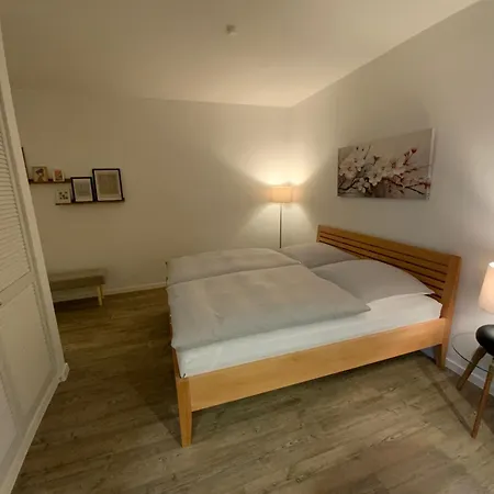 Schoenes * ノイブランデンブルク