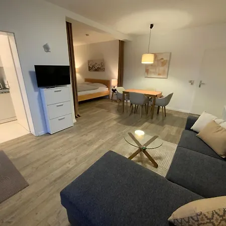 Schoenes アパート